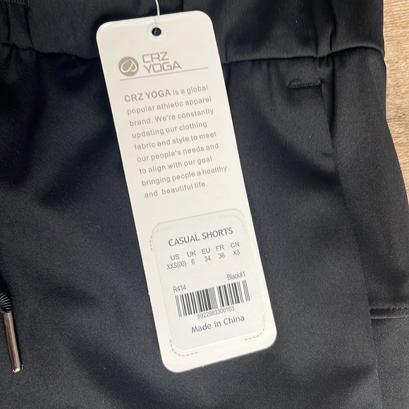 CRZ YOGA Stretch Shorts 2.5'' - Picture 10 of 13